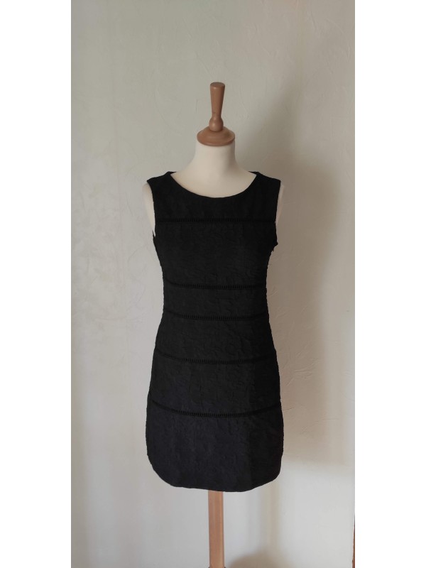 LOVIE - Robe noire sans...